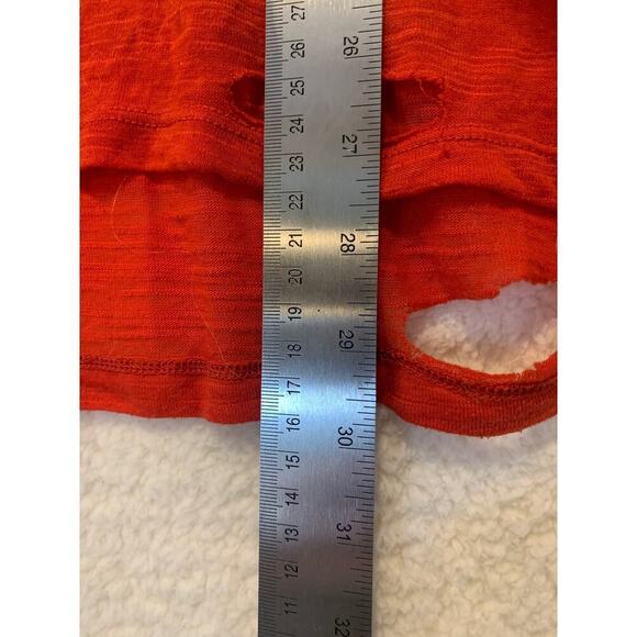 We the Free Distressed V Neck T Shirt Womens Large Red Sheer Lightweight Casual - Picture 3 of 6